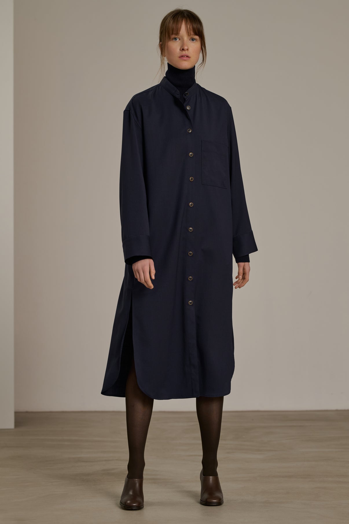 ROBE AKIKO  NAVY vue 1